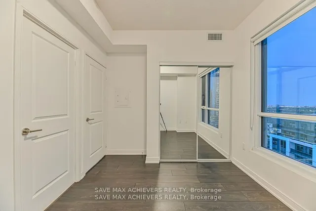 Additional image 15 of 8 Nahani Way Unit 921