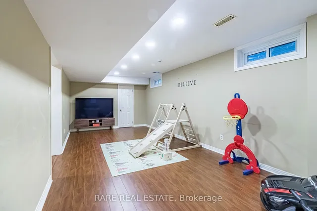 Additional image 31 of 2446 Overton Dr