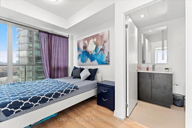 Additional image 21 of 135 East Liberty St Unit 2105