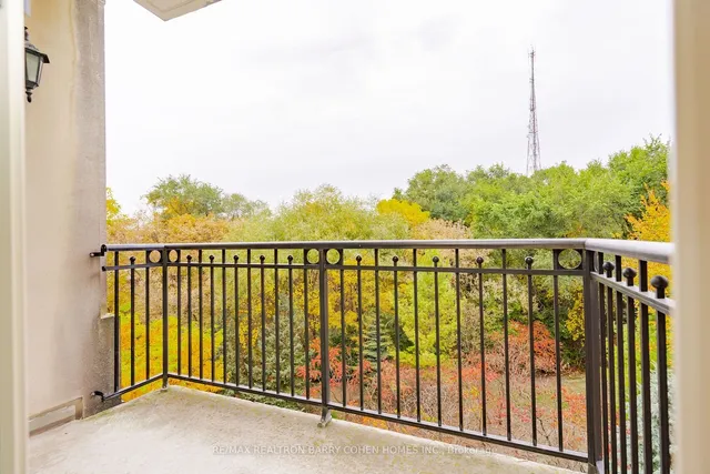 Additional image 12 of 28 William Carson Cres Unit 815