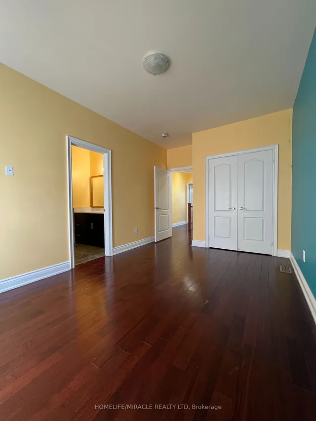 Additional image 16 of 3056 Mcnaughton Ave