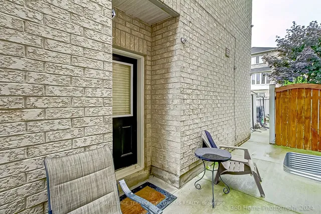 Additional image 6 of 12 Helman Rd