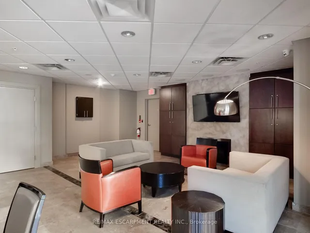 Additional image 36 of 360 PEARL St Unit 1601