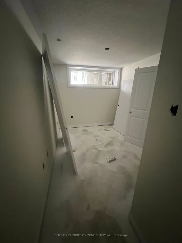 Additional image 4 of 34 Fieldridge Cres Unit 34