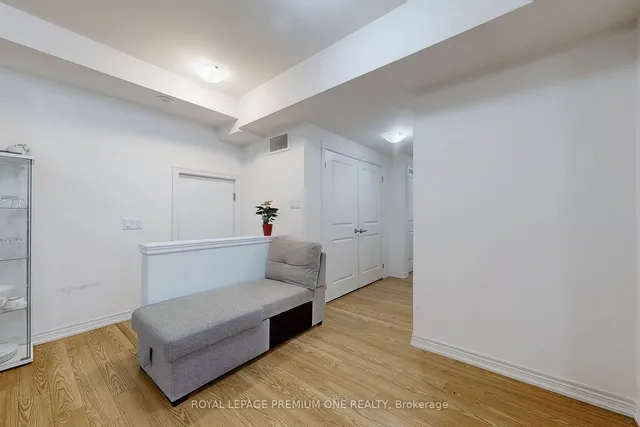 Additional image 9 of 9460 The Gore Rd Unit 74