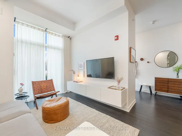 Additional image 5 of 5240 Dundas St Unit B209