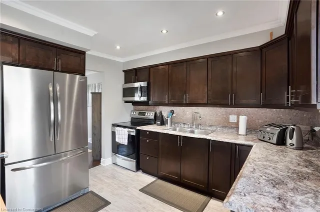 Additional image 11 of 5080 New St Unit 26