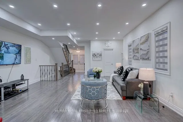 Additional image 9 of 434 Pharmacy Ave