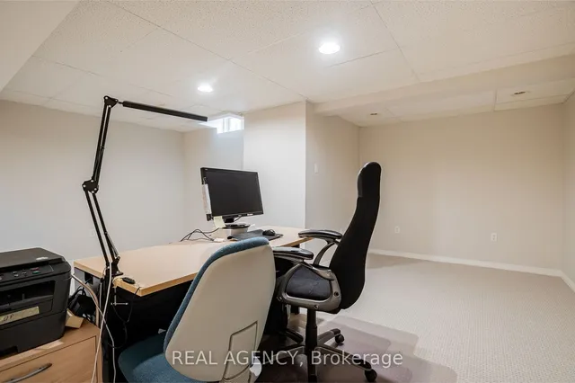 Additional image 29 of 2058 Grand Blvd