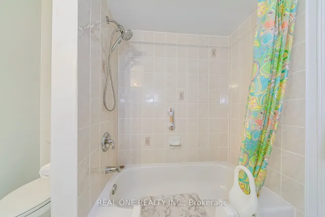 Additional image 33 of 384 Kittridge Rd