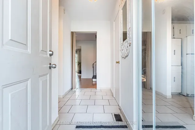 Additional image 3 of 900 Central Park Dr Unit 28