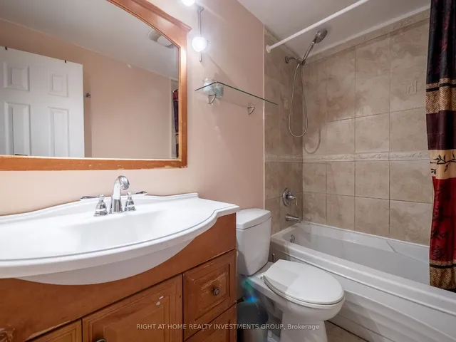 Additional image 12 of 1704 Oberon Cres