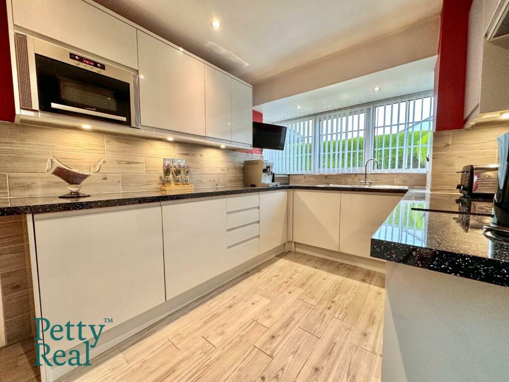 Additional image 12 of Pendle Fields, Fence