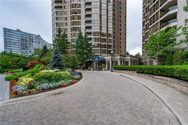 Additional image 14 of 55 Kingsbridge Garden Cir Unit 406