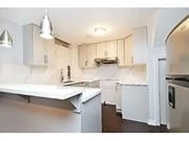 Additional image 33 of 225 Father Tobin Rd