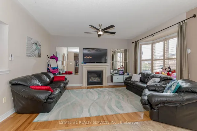 Additional image 8 of 12 Seastar Rd