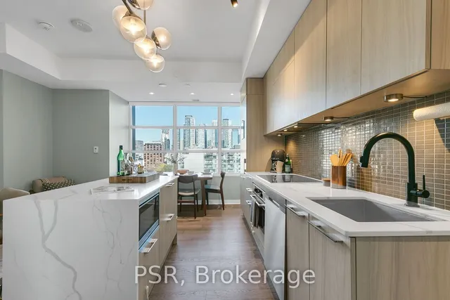 Additional image 17 of 501 Adelaide St Unit 1001