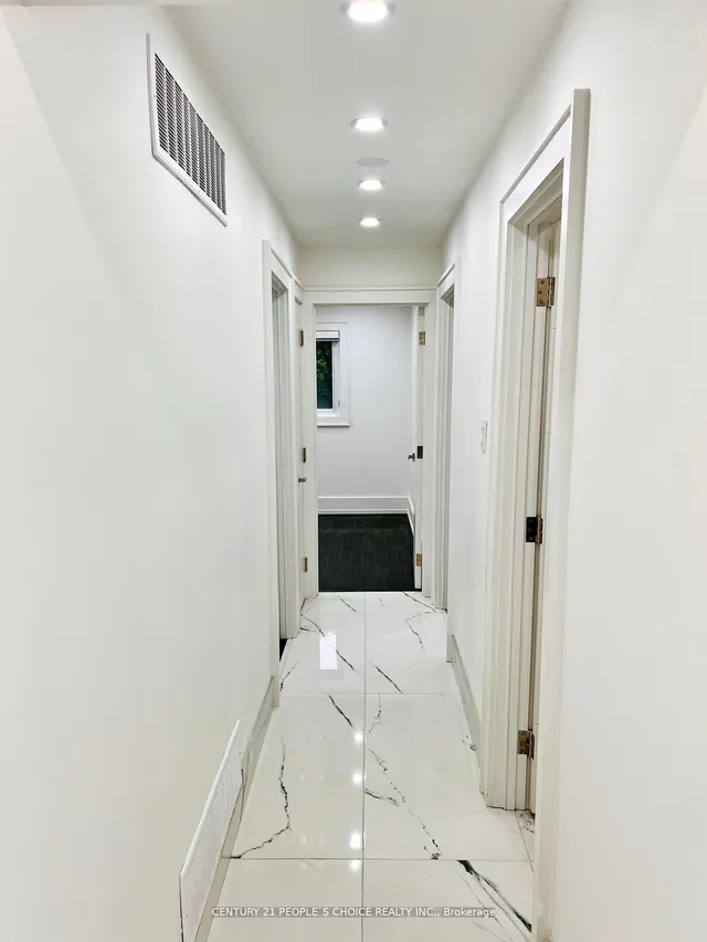 Additional image 29 of 7247 Sigsbee Dr