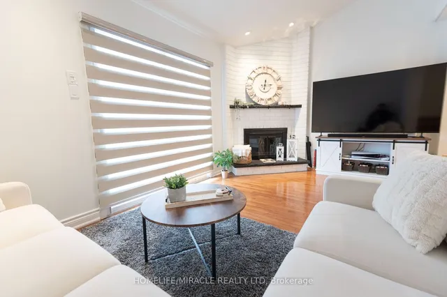 Additional image 2 of 5020 Delaware Dr Unit 29