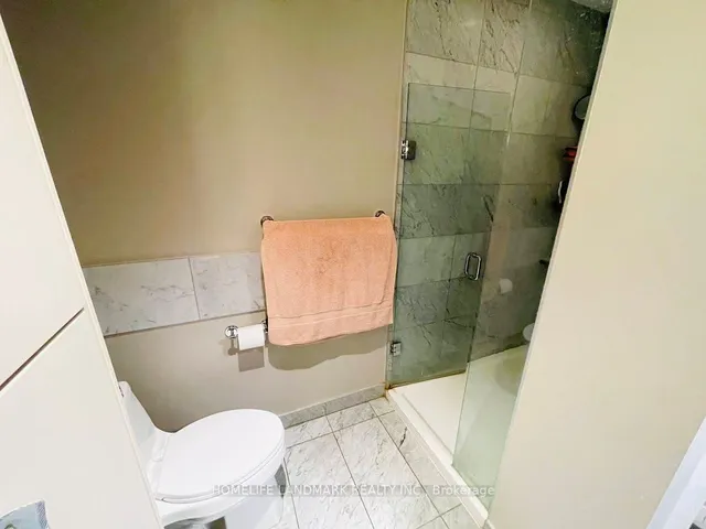 Additional image 16 of 110 Charles St Unit Th03