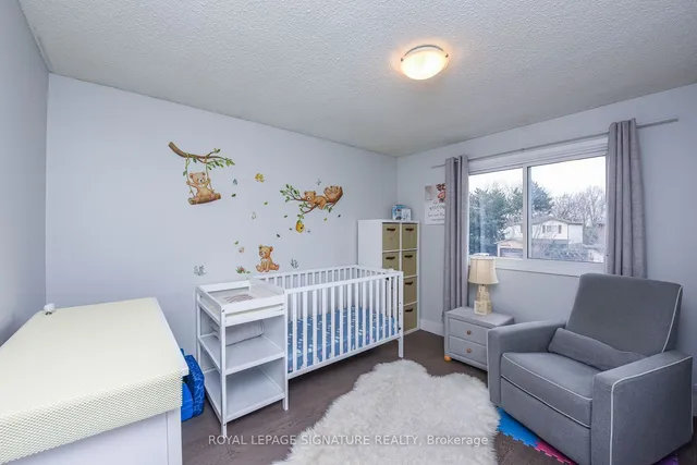 Additional image 25 of 4 Greenleaf Cres