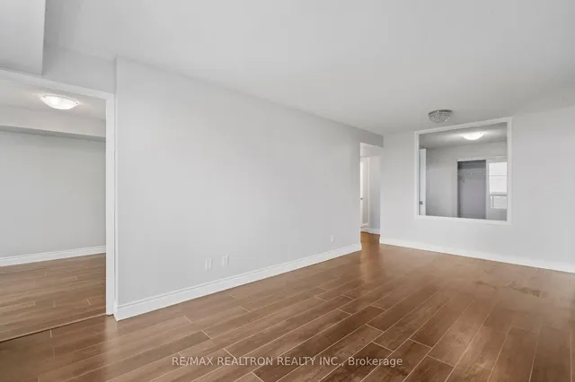 Additional image 11 of 8 Rosebank Dr Unit 11M