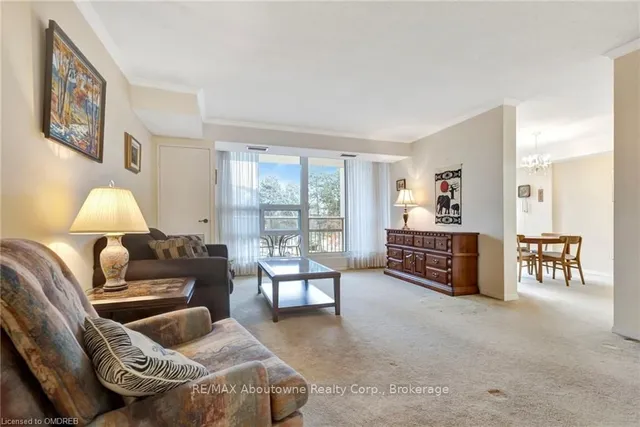 Additional image 9 of 1359 WHITE OAKS Blvd Unit 202