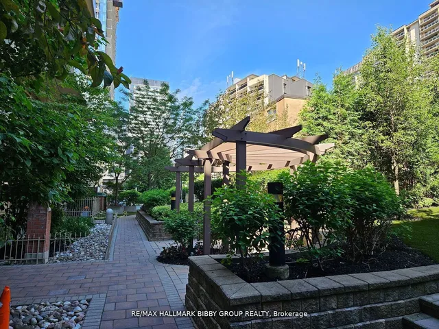 Additional image 30 of 900 Mount Pleasant Rd Unit 426