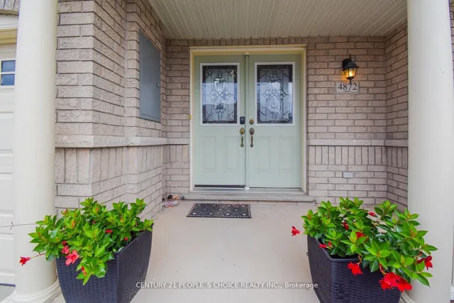 Additional image 10 of 4872 Capri Cres