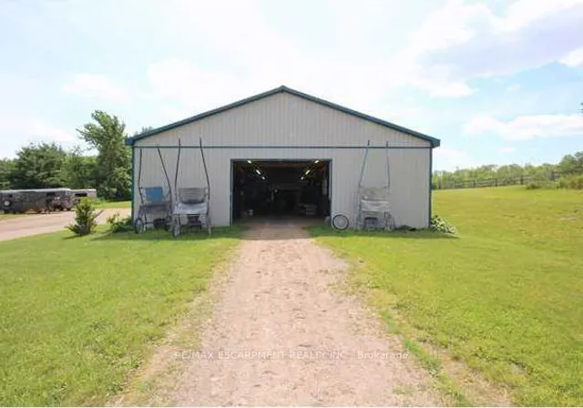 Additional image 14 of 5127 Milburough Line