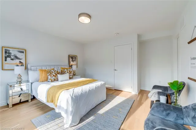 Additional image 38 of 3044 Bramall Gdns