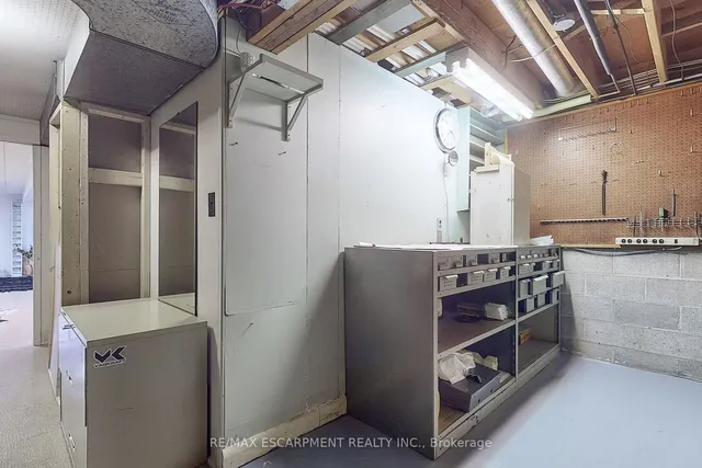 Additional image 33 of 697 George St