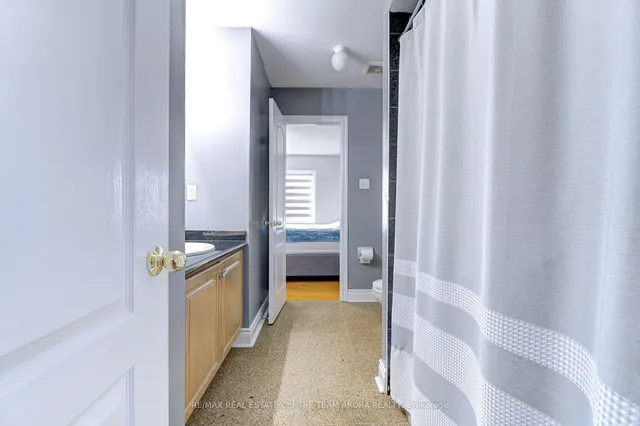 Additional image 23 of 14 River Rock Cres