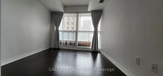 Additional image 20 of 386 Yonge St Unit 1505