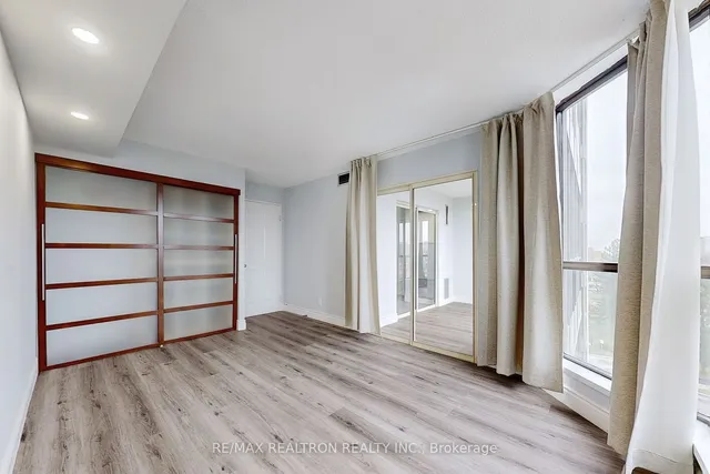 Additional image 19 of 1155 Bough Beeches Blvd Unit 604