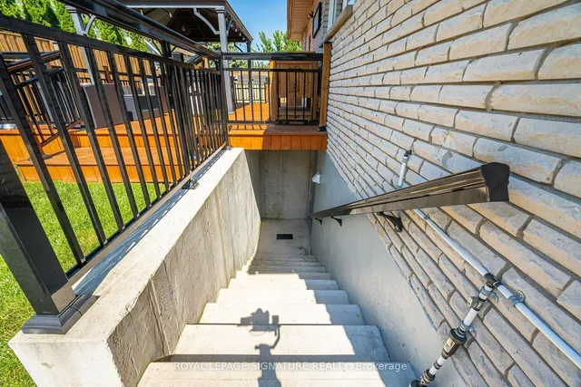 Additional image 31 of 762 Vermouth Ave