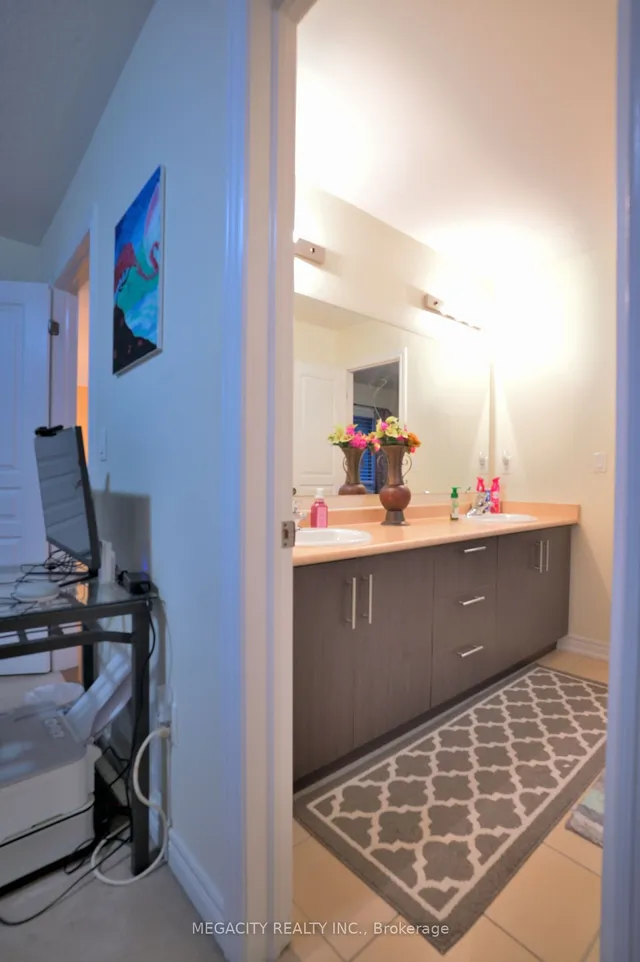 Additional image 25 of 22 Durango Dr