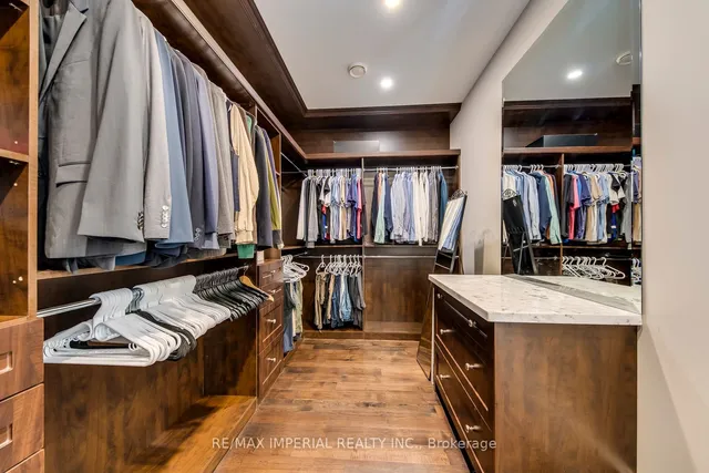 Additional image 21 of 1052 Melvin Ave