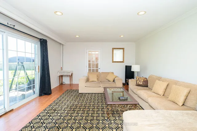 Additional image 16 of 5955 Mayfield Rd