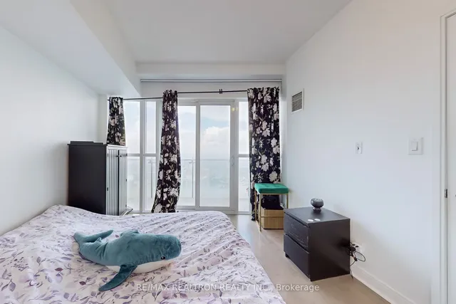 Additional image 12 of 50 Absolute Ave Unit 3801