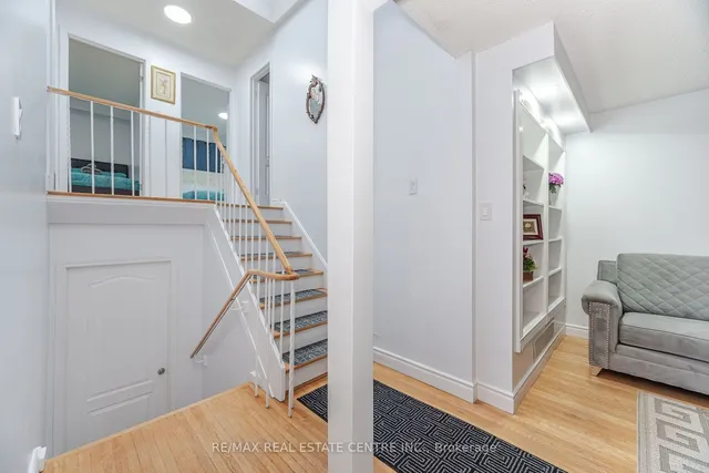 Additional image 18 of 4062 Dunmow Cres