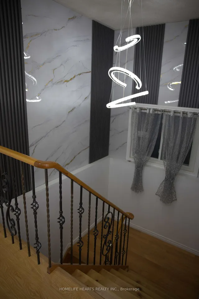 Additional image 20 of 7643 Lohengrin Crt