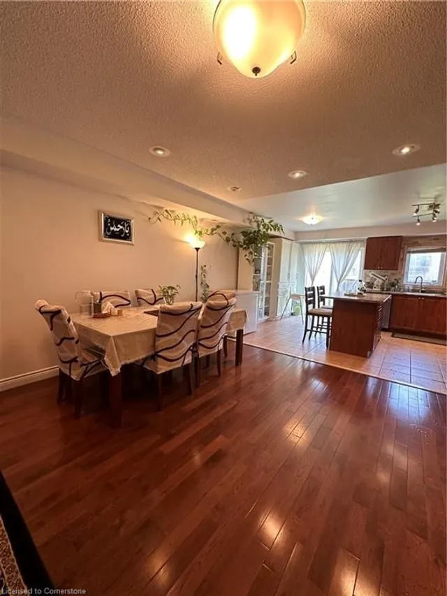 Additional image 5 of 558 Candlestick Cir