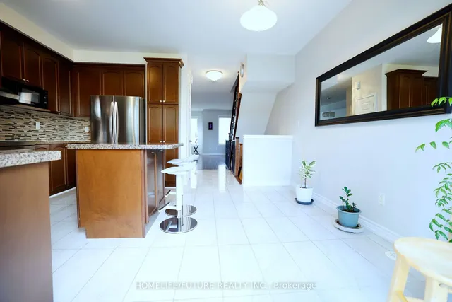 Additional image 23 of 5 Cedar Lake Cres