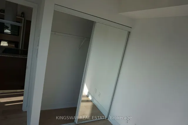 Additional image 22 of 60 Absolute Ave Unit 4004