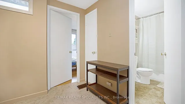 Additional image 29 of 4 Greenfield Sq