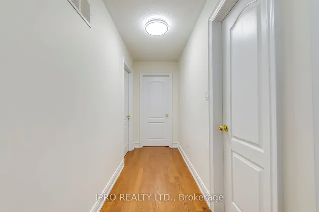 Additional image 23 of 6028 Silken Laumann Way