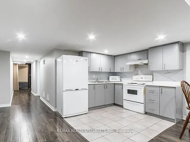 Additional image 35 of 14 Canary Clse