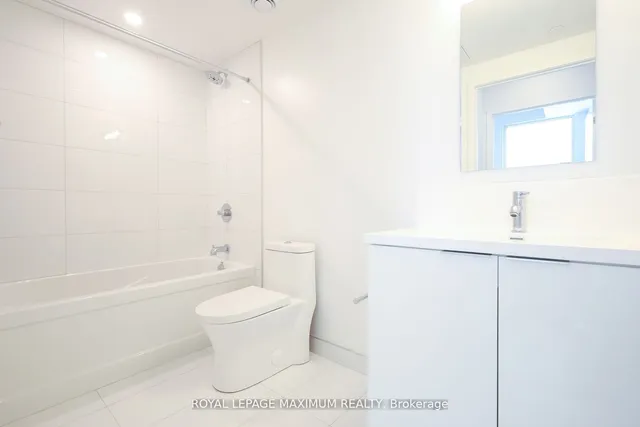 Additional image 18 of 234 Simcoe St Unit 720
