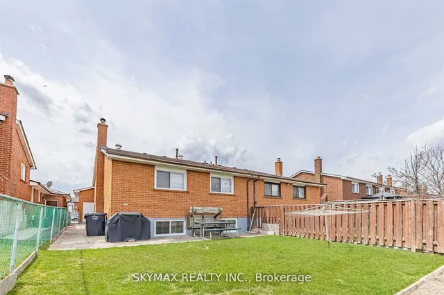 Additional image 19 of 7359 Sigsbee Dr